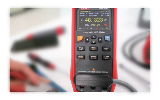 UNI-T UT622C Handheld LCR Meter
